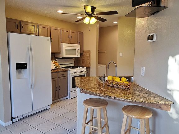 4th image of 3309 Green Valley Dr