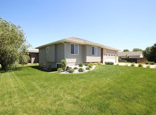 3608 W 81st St, Sioux Falls, SD 57108