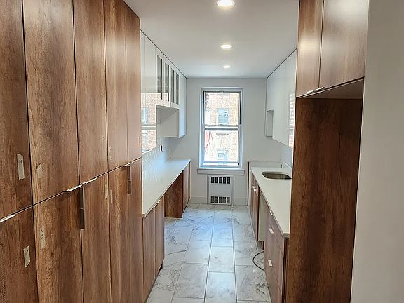 2nd image of 134-30 Franklin Ave APT 4-B