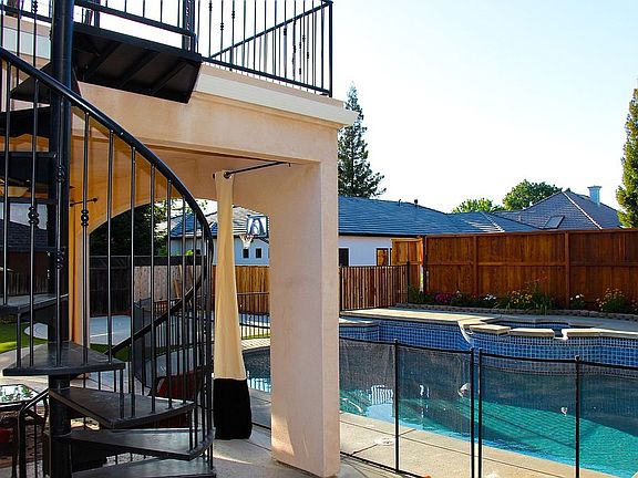 4th image of 5348 Humboldt Dr