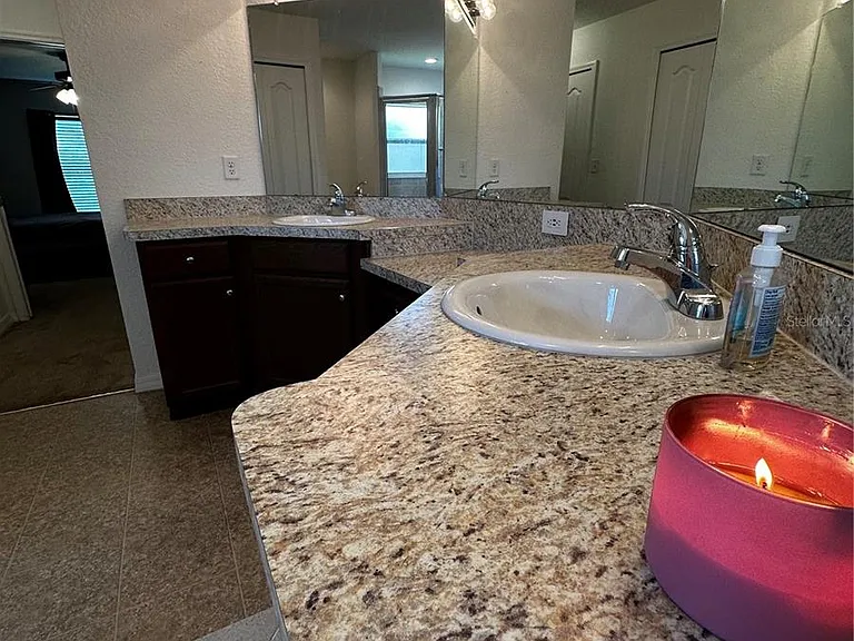 262 Lake Mariana Pl — Photo 38
