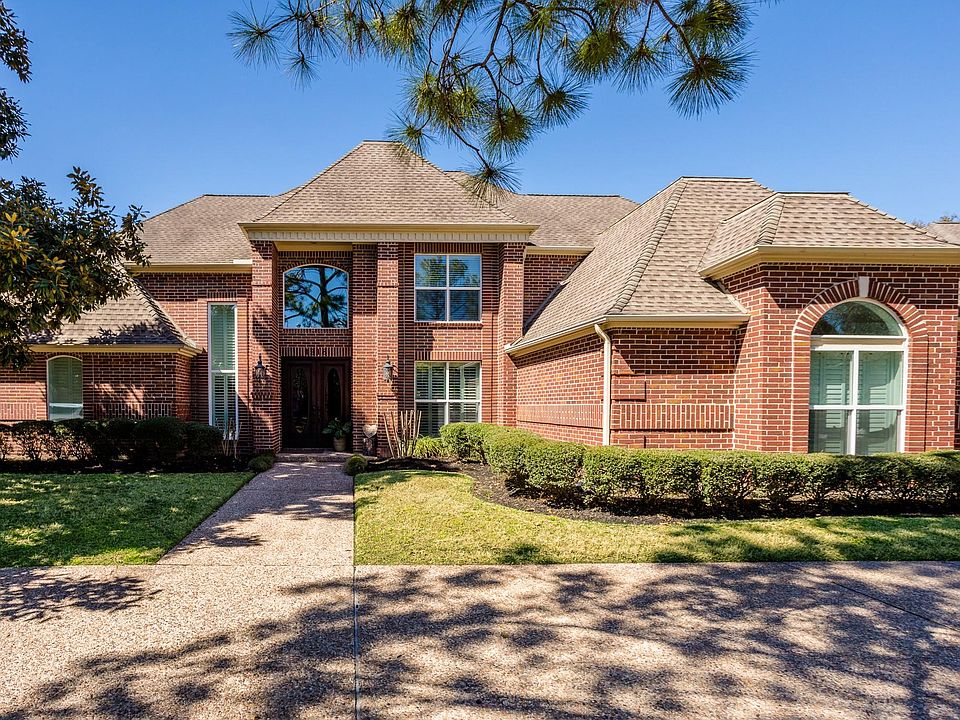 1st image of 1918 Sand Hollow Ln