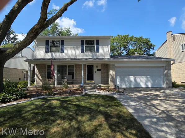 531 N Manitou Ave, Clawson, MI 48017