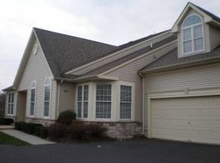 419 Daylily Dr, Langhorne, PA 19047