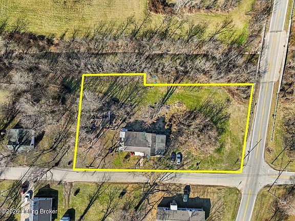 3rd image of 13504 Bohannon Ave