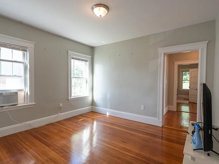 35 Elmdale St #1 — Photo 9
