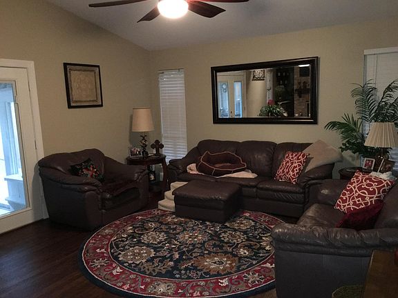 3rd image of 2830 Urban Crest Dr