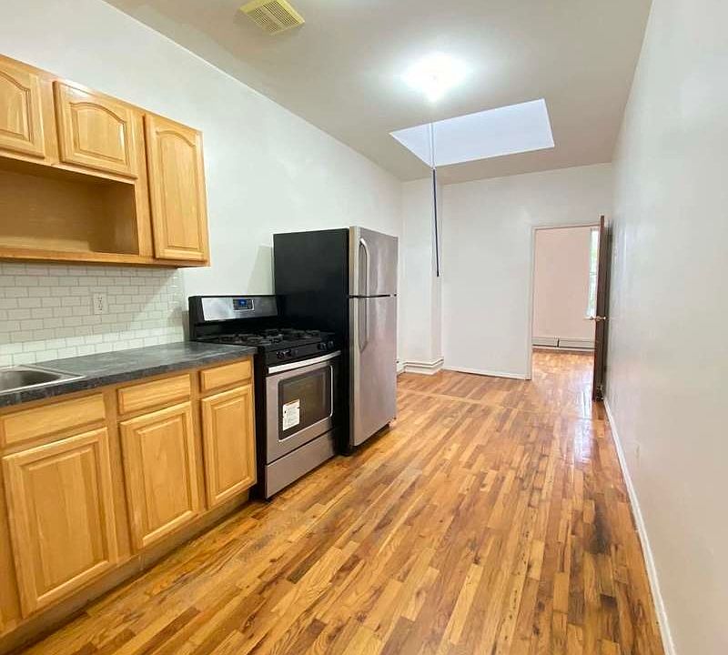 1st image of 687 Park Ave APT 3