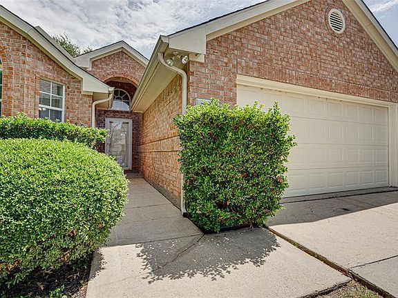 3rd image of 5613 Cypress Dr