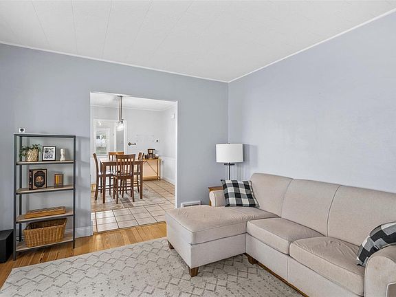 5th image of 5231 Schollmeyer Ave