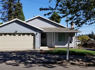 3058 SE 109th Ave, Portland, OR 97266
