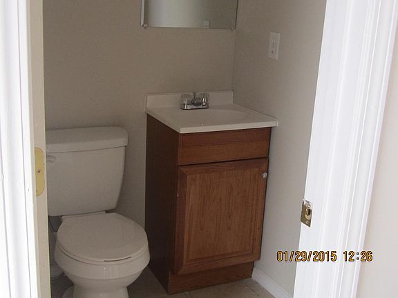 3rd image of 35 Bentley Brooke Ln
