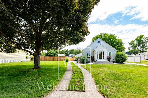 521 Ankeny St Photo 1