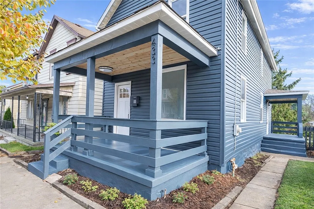 433 Lloyd Ave photo 1