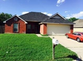 5713 Burton Ave, Fort Worth, TX 76119