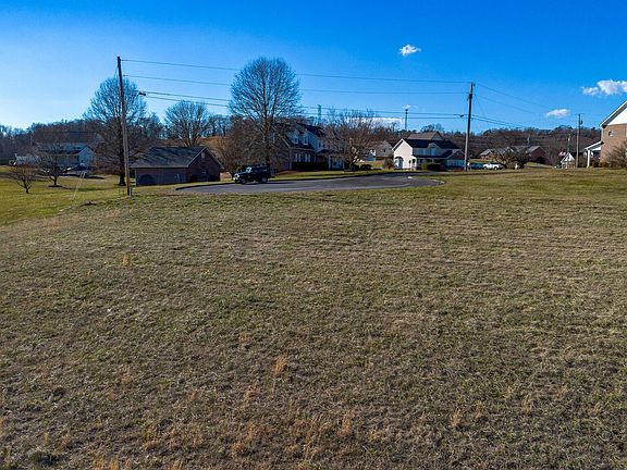 4th image of 3 Yorkshire Ct Lot 3R