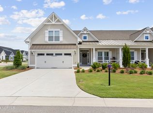 3785 Canary Ln, Southport, NC 28461