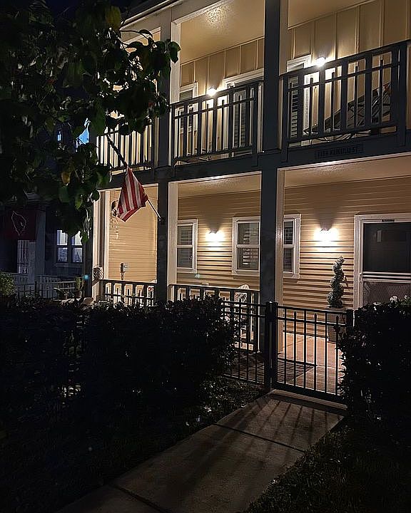 1st image of 1134 Kukulu St APT 605
