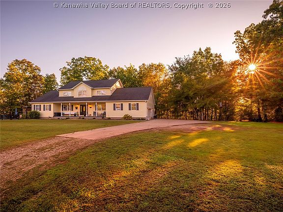 2nd image of 298 Brandi Ln