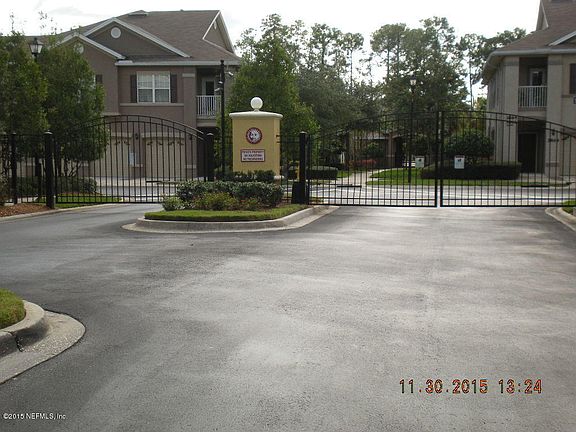3rd image of 3916 Via Di Olivia Ct #34