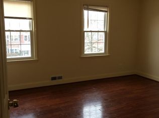 832 Benninghaus Rd, Baltimore, MD 21212