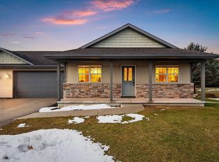 3006 S 19th St, Manitowoc, WI 54220