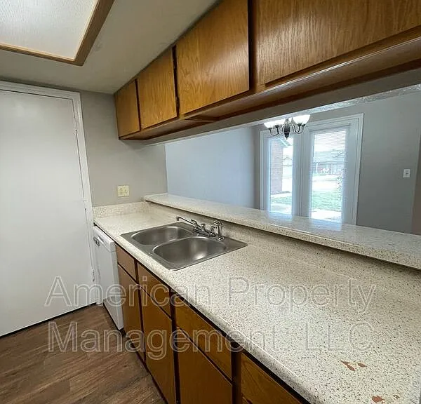 13120 E 44th St — Photo 9