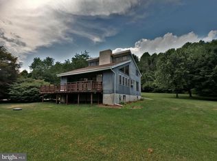 4122 Pricetown Rd, Fleetwood, PA 19522