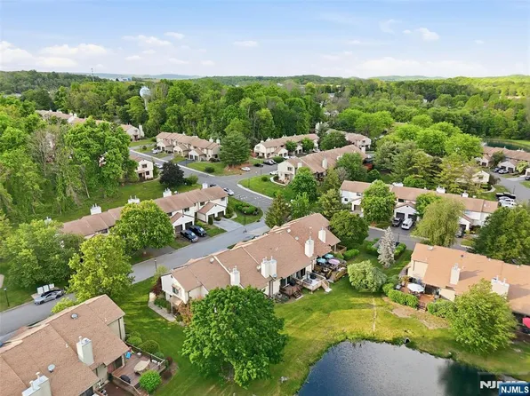 10 Oriole Ter #O010, Newton, NJ 07860