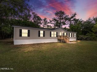 15712 Butch Baine Dr, Jacksonville, FL 32218