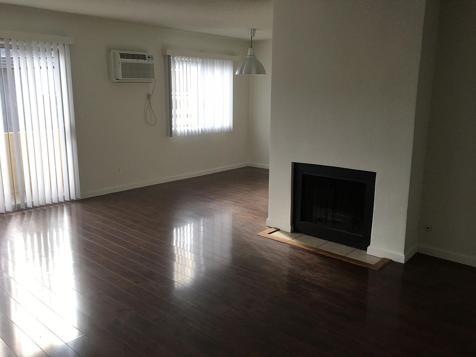 1st image of 1421 Amherst Ave #7