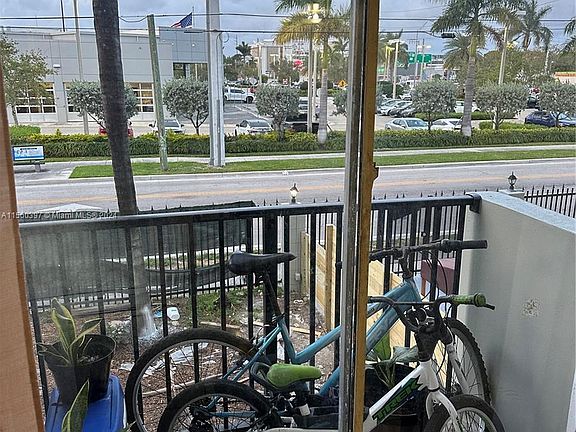 3rd image of 16450 NW 2nd Ave APT 212