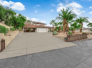 380 Peaceful St, Las Vegas, NV 89110