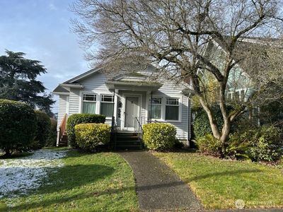 5703 33rd Avenue NE, Seattle, WA, 98105