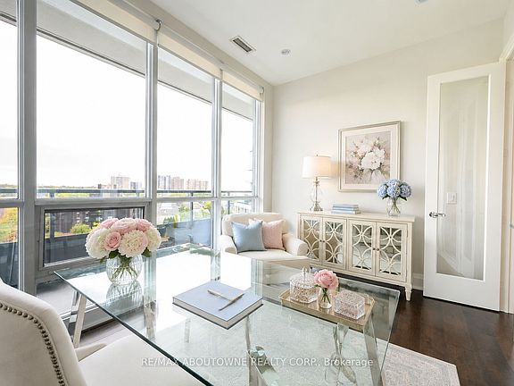 4th image of 11 Bronte Rd #815
