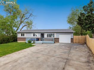 1878 Pepperwood Pl, Colorado Springs, CO 80910