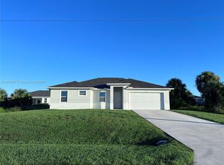 Banyan Village, La Belle, FL 33935