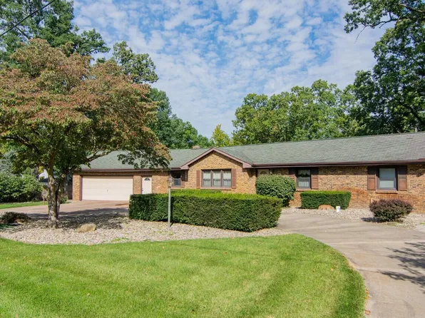 2511 Heath Dr, Niles, MI 49120