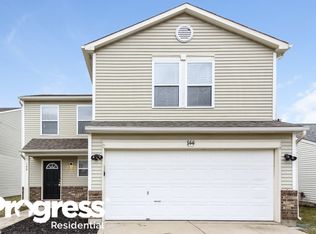 144 Winterwood Dr, Greenwood, IN