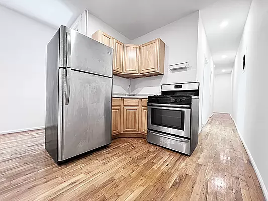 Rented by Coda Real Estate NYC | media 10