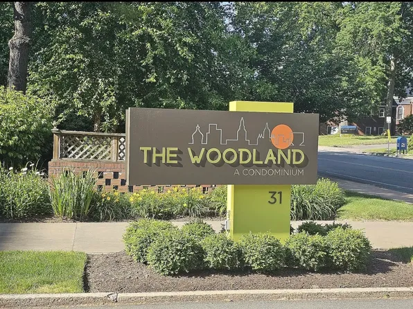 31 Woodland St APT 11J, Hartford, CT 06105