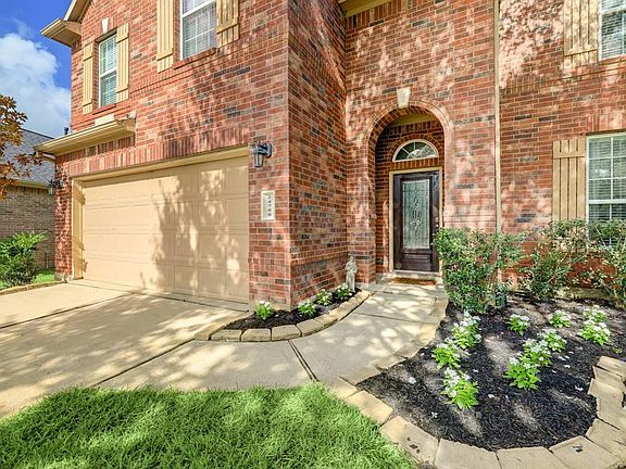 2nd image of 24706 Gemstone Cove Court