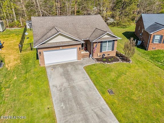 3rd image of 333 Joshua Landing Ct