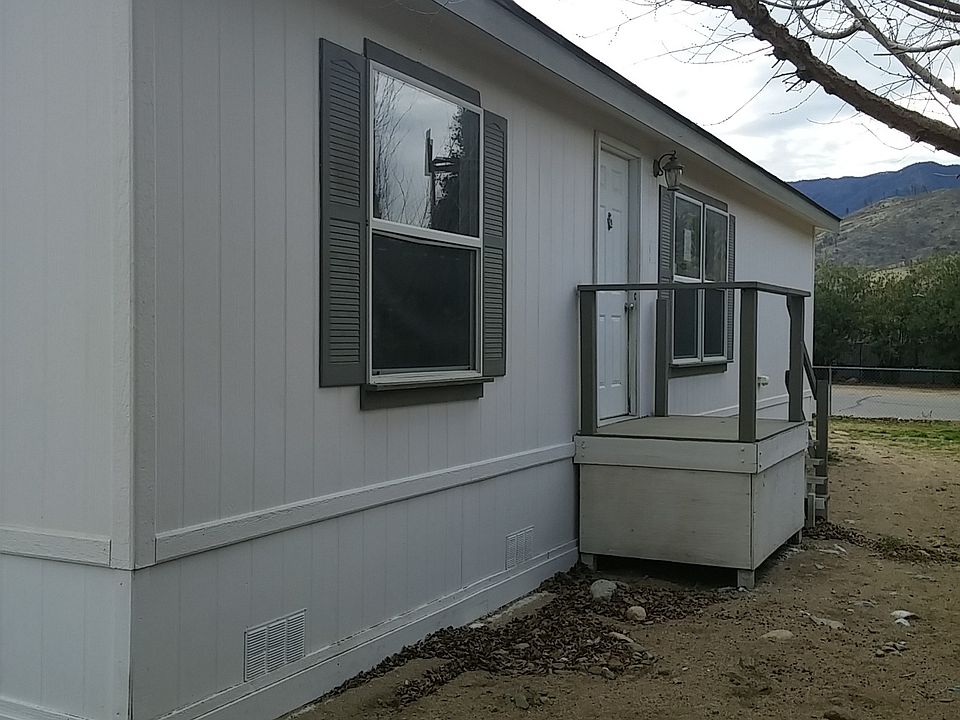 2nd image of 2629 Webb Ave