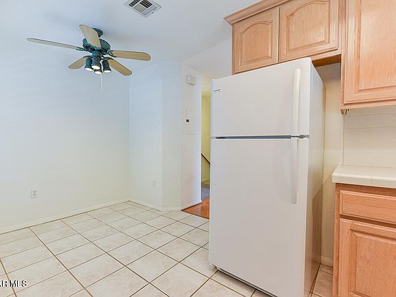 5th image of 13030 Moorpark St #1