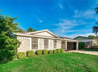 6918 Balalaika Rd, Dallas, TX 75241