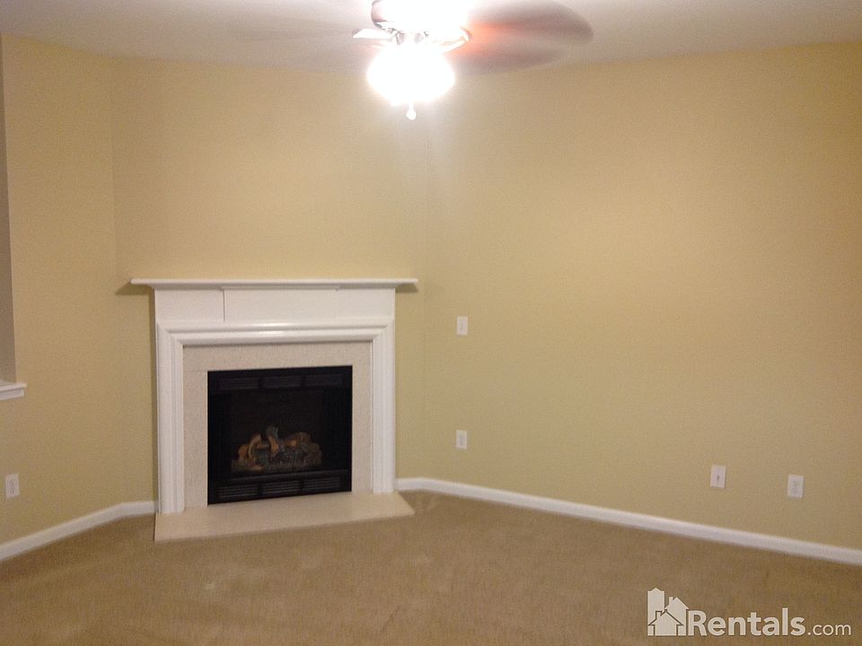 2nd image of 3834 Uppark Dr