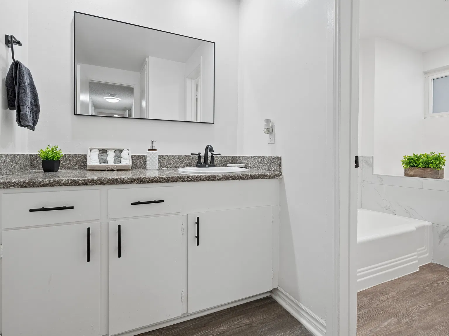 Magnolia Terrace — Photo 4