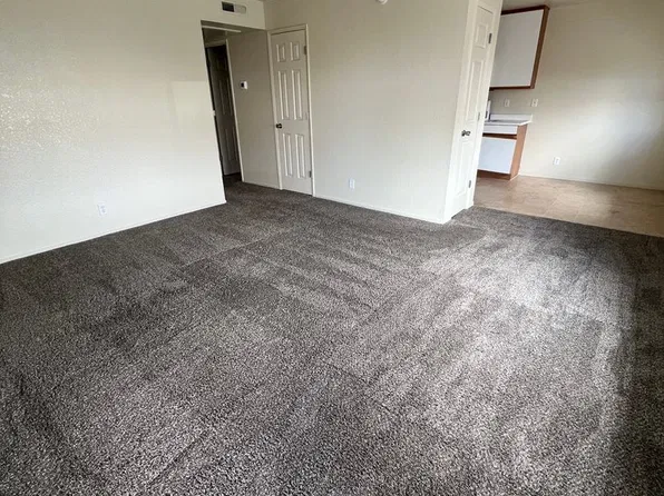 Peppertree Apartments, 195 Lois Ln APT 19, Fernley, NV 89408