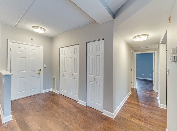 3rd image of 190 N Milwaukee Ave APT 503